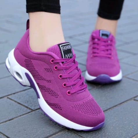 SEPATU WANITA SNEAKERS